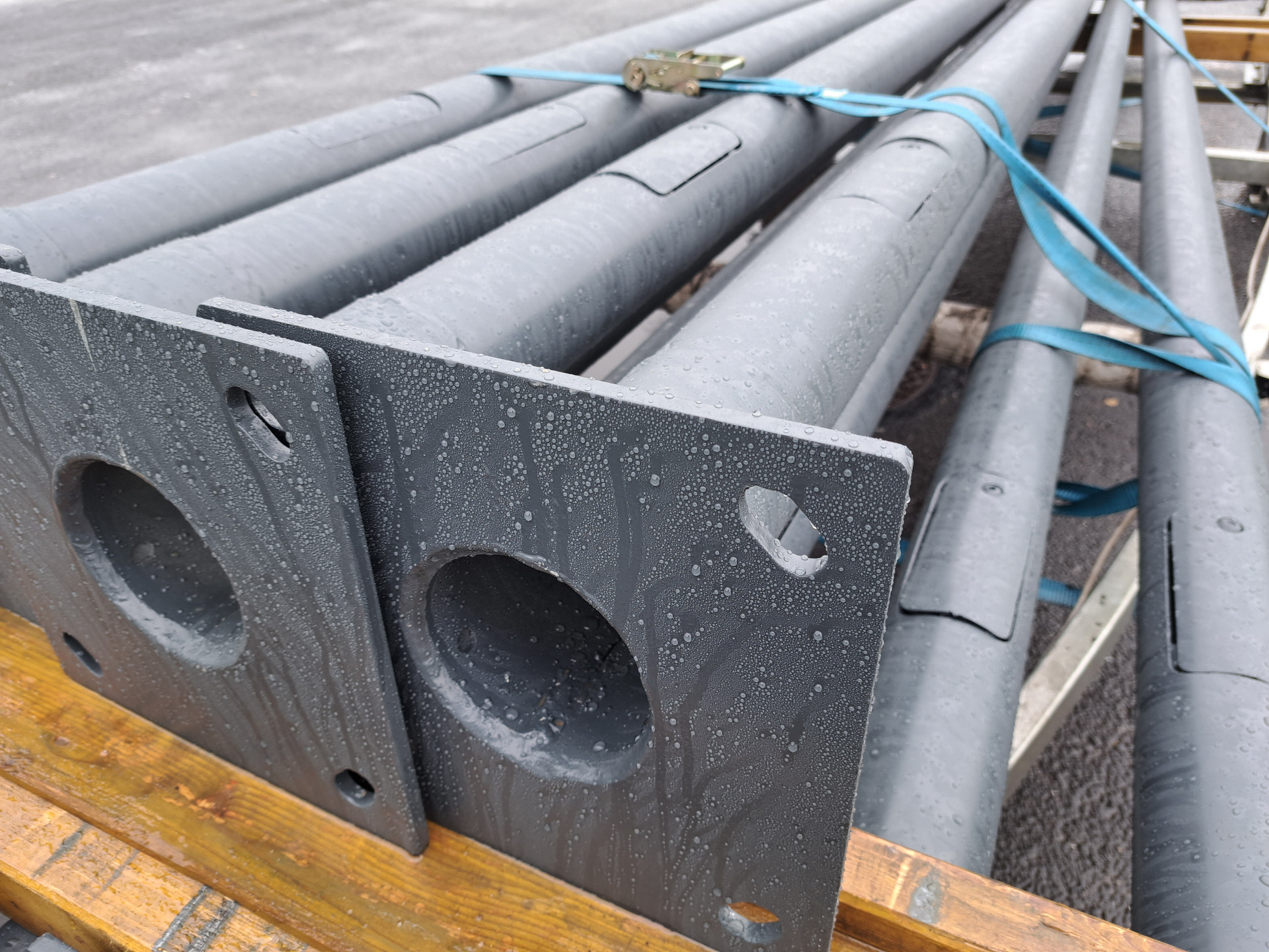 Szinterezett lámpaoszlop Trade Center referencia