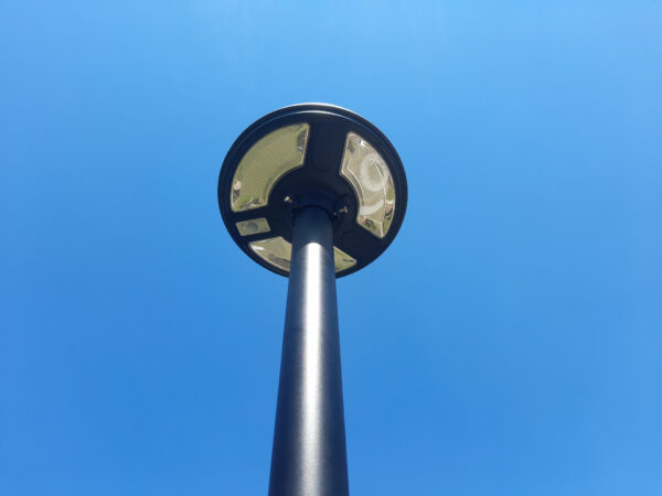 Aluminium lámpaoszlop 3 méter+ 15W napelemes lámpa szett - Image 4